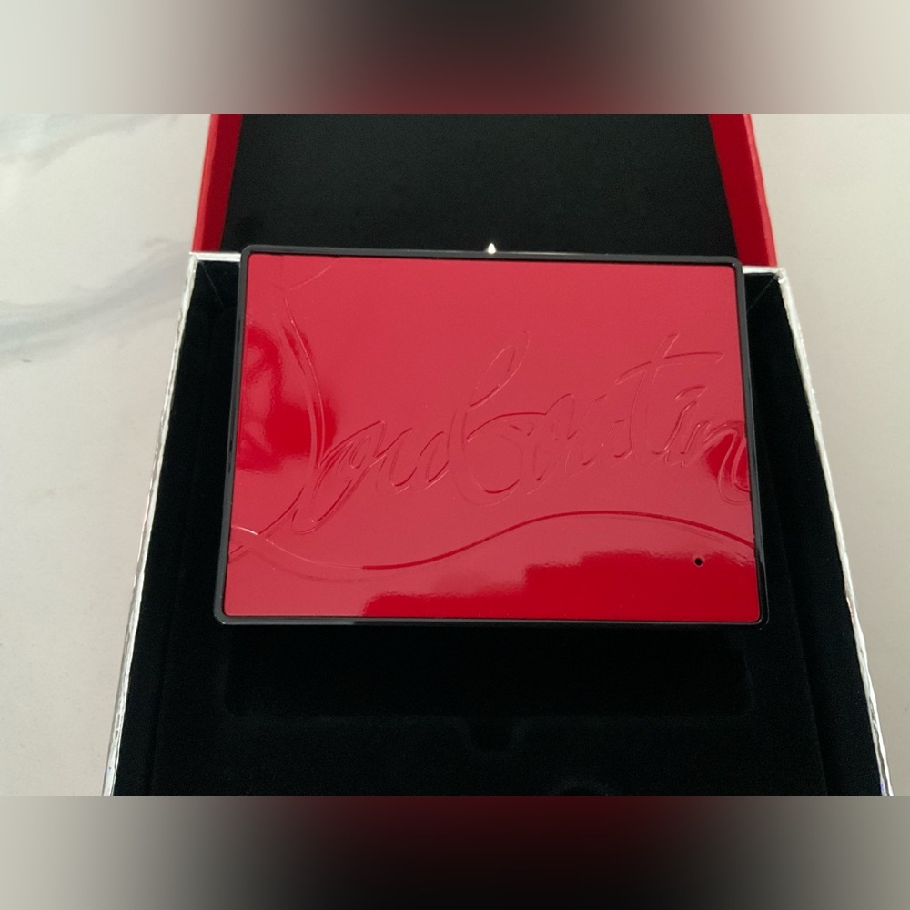 Christian Louboutin Beauty Refillable Palette Case – Studded Compact - Picture 4 of 6